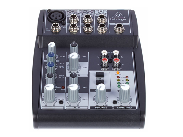 Mixer de Áudio - Behringer Xenyx 502