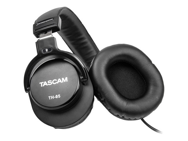 Fone de Ouvido Tascam TH-05