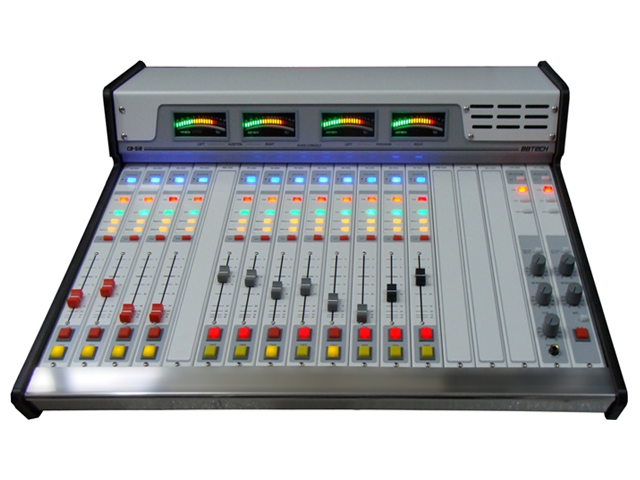 Console para Broadcast CA-518 - BBTECH