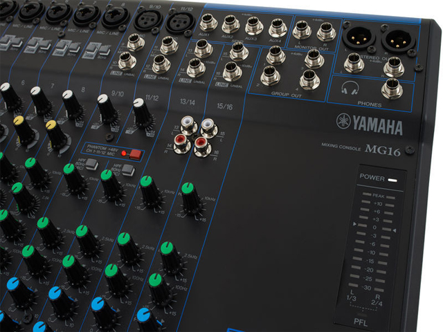 Mixer de áudio Yamaha - MG16