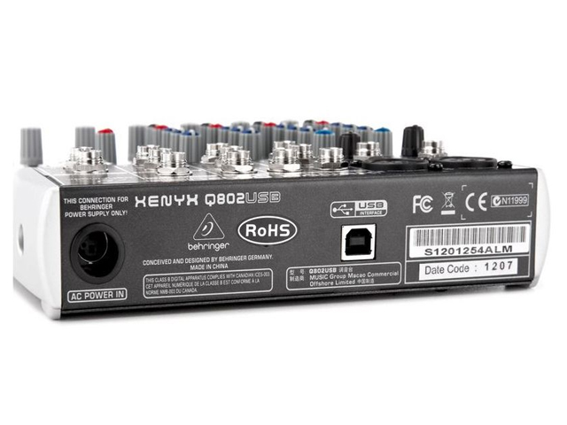 Mixer de Áudio - Behringer Xenyx Q 802 USB